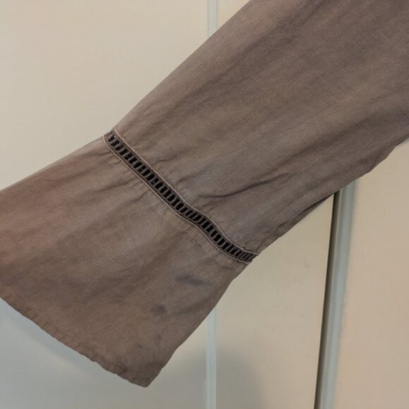 Anthropologie Cloth & Stone Grey Lattice Detail Bell Sleeve Top - Picture 8 of 13